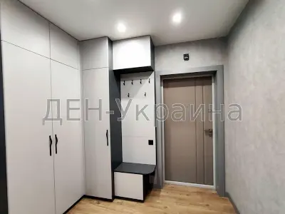 квартира за адресою Дніпровська набережна вул., 15ж
