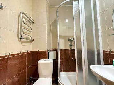 квартира за адресою Тарасівська вул., 21