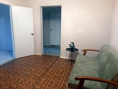 квартира по адресу Александра Мишуги ул., 1/4