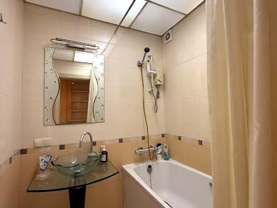 квартира за адресою Антоновича вул. (Горького), 88