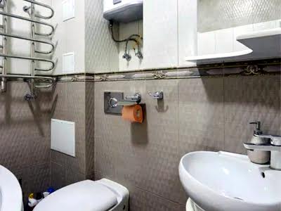 квартира за адресою Регенераторна вул., 4 к17