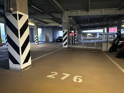 комерційна за адресою Березнева вул., 12 Ж