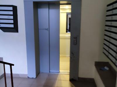 квартира по адресу Героев Небесной Сотни просп., 28