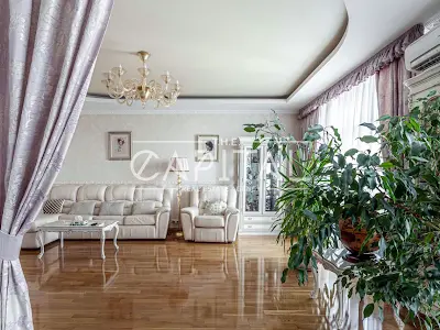 квартира по адресу Юрия Ильенко ул. (Мельникова), 18-Б