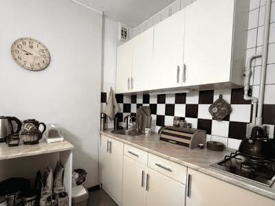квартира за адресою Науки просп., 27