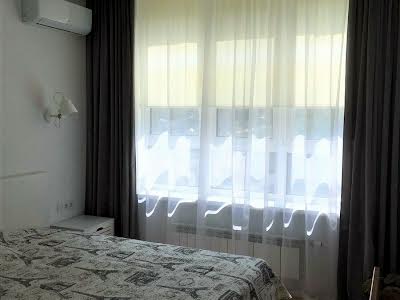 квартира по адресу Драгоманова ул., 10