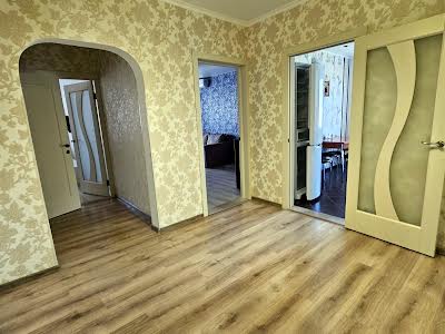 квартира за адресою Урлівська вул., 24