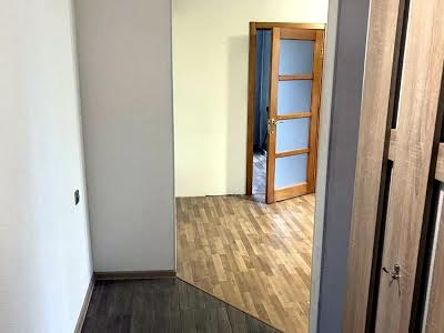 квартира за адресою Світла вул., 8