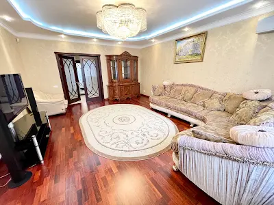 квартира за адресою Проспект Героев Сталинграда, 6