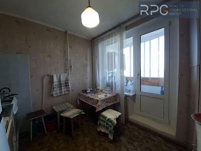квартира по адресу Романа Ратушного ул. (Волгоградська), 17
