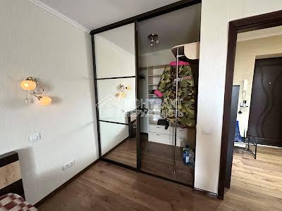 квартира по адресу Героев Труда ул., 46