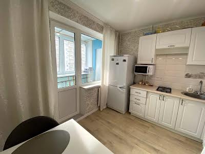 квартира по адресу Науки просп., 27