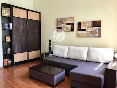 квартира за адресою Саксаганського вул., 51