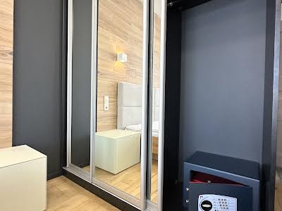 квартира за адресою Київ, Зарічна вул., 1-В