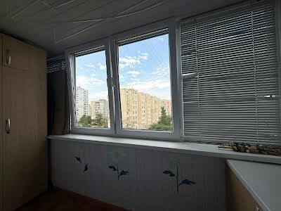 квартира по адресу Героев Днепра ул., 32а