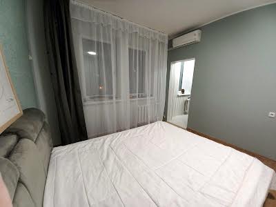 квартира за адресою Миколи Бажана просп., 14