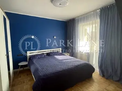 квартира за адресою Ревуцького вул., 21