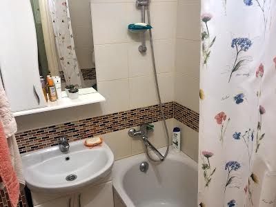 квартира за адресою Авіаконструктора Антонова вул., 15-А