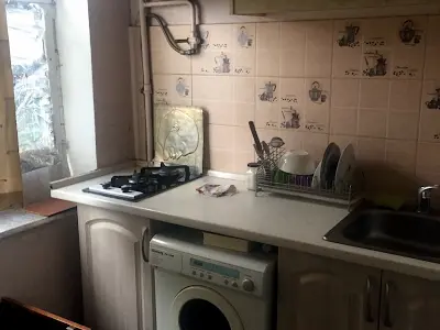 кімната за адресою Василя Іваниса вул. (Миколи Матеюка), 9