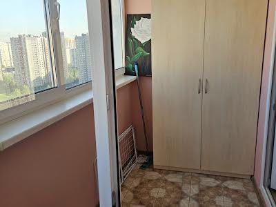 квартира за адресою Урлівська вул., 24