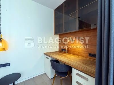 квартира за адресою Практична вул., 2