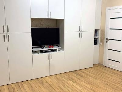 квартира за адресою Дорошенка вул., 5