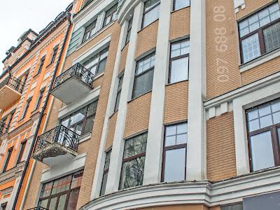квартира по адресу Георгиевский пер., 5