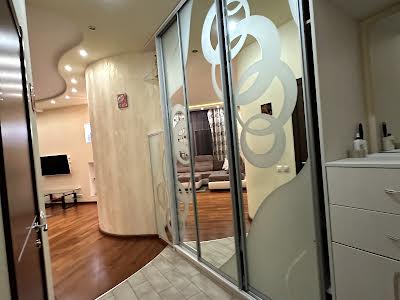 квартира за адресою Дніпровська набережна вул., 26-Д