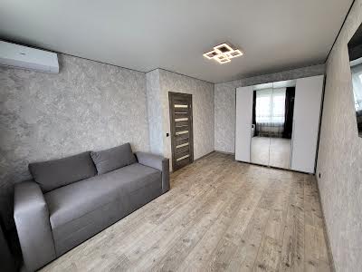 квартира за адресою Київ, Бориса Гмирі вул., 20