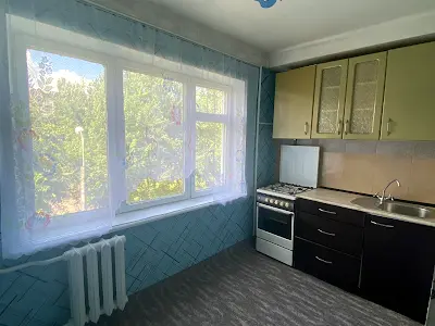 квартира за адресою Братиславська вул., 20-А