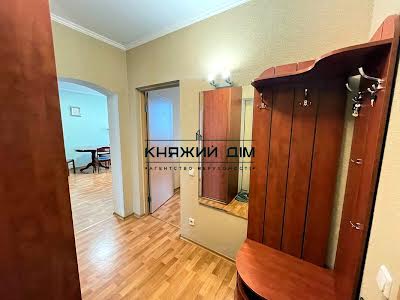 квартира по адресу Миколы Бажана просп., 12