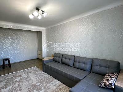 квартира по адресу Ньютона, 8