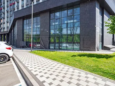 коммерческая по адресу Любомира Гузара просп. (Космонавта Комарова), 9Б