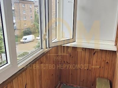 квартира за адресою Черняховського вул., 12