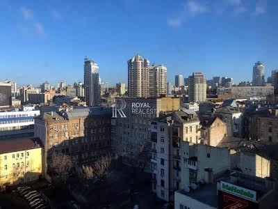 коммерческая по адресу Жилянская ул., 118