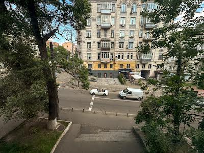 квартира за адресою Саксаганського вул., 63/28