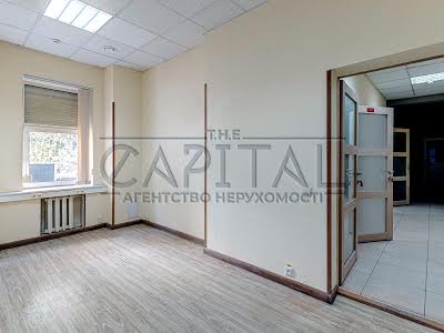 комерційна за адресою Київ, Саксаганського вул., 67