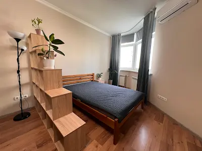 квартира по адресу Вышгородская ул., 45а