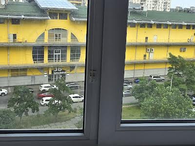 квартира по адресу Оболонский просп., 11