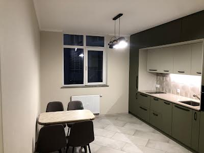 квартира за адресою Олени Пчілки вул., 7