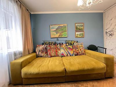 квартира по адресу Машиностроительная ул., 8