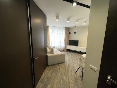квартира за адресою Зарічна вул., 1-В