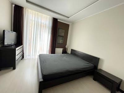 квартира за адресою Регенераторна вул., 4 к6