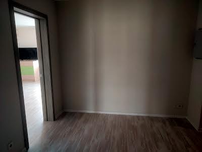 квартира за адресою Ревуцького вул., 27