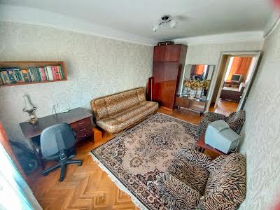 квартира по адресу Донецкая ул., 53