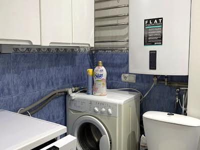 квартира за адресою Будівельників вул., 16