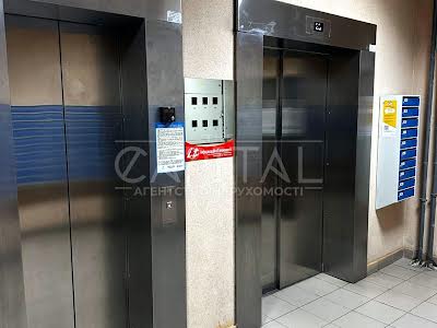 квартира по адресу Драгоманова ул., 2-А