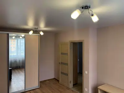 квартира по адресу Ньютона ул., 108