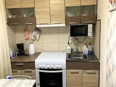 квартира за адресою Перемоги просп., 72б