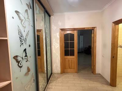квартира по адресу Киев, Композитора Мейтуса ул., 4